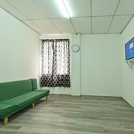 Spot On 90500 Sri Rampai Metro Hostel Kuala Lumpur Dış mekan fotoğraf